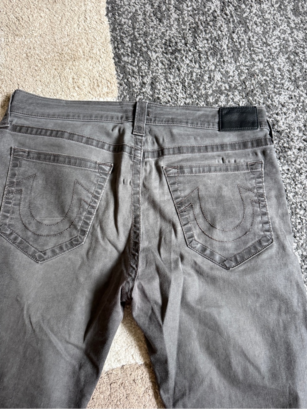 True Religion Dean Tapered Men's Gray Button Fly Jeans- Size 36 - Picture 10 of 12